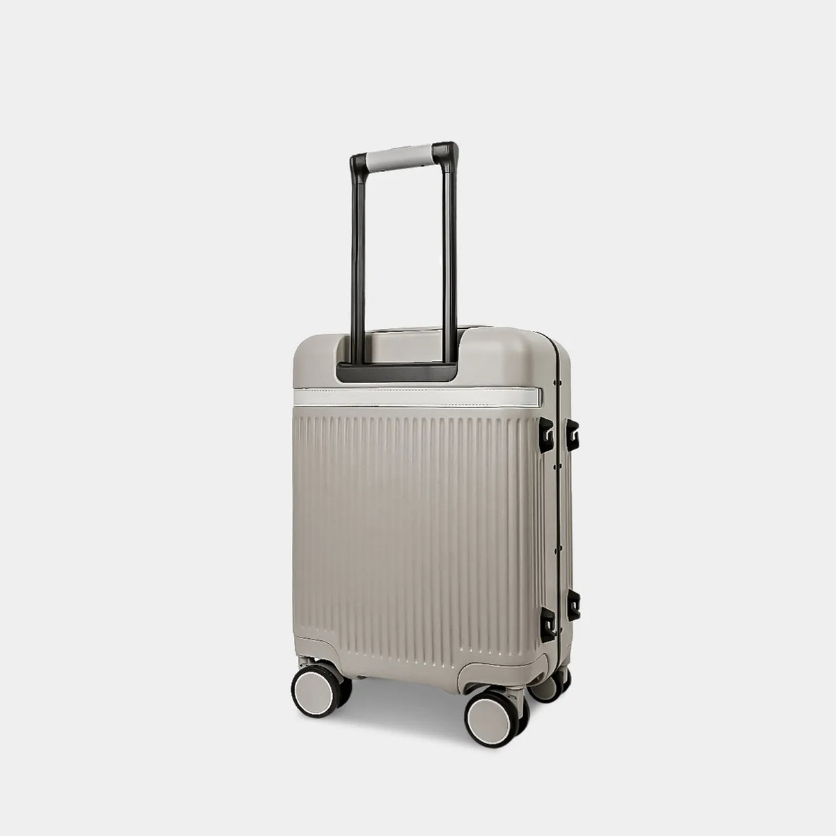 Windsor Monti | Carry On Pro