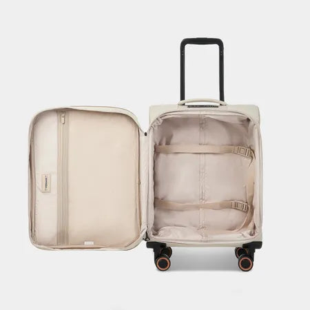 Cambridge Luggage Collection