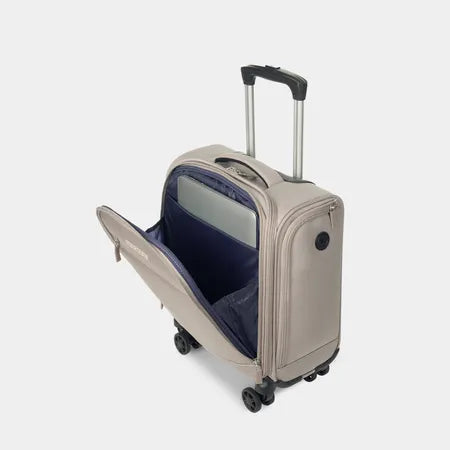 Visionary | Basic Underseat Carry-on