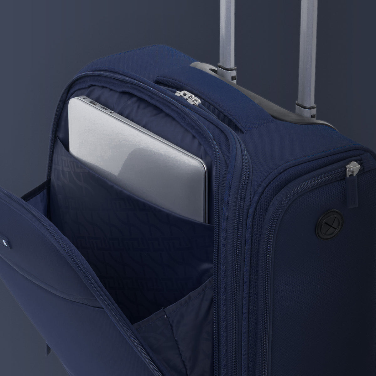 Visionary | Rolling Underseat Carry-on