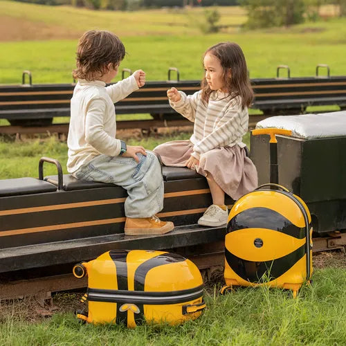 Little Bee | Kids' Carry-on