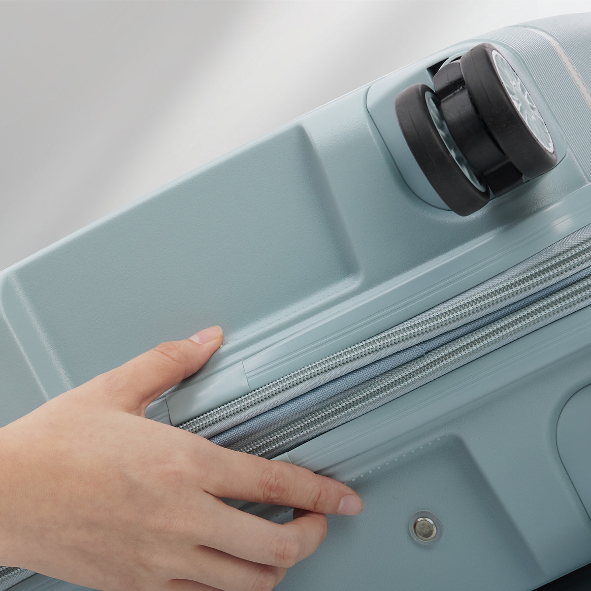 Florence | Carry-On